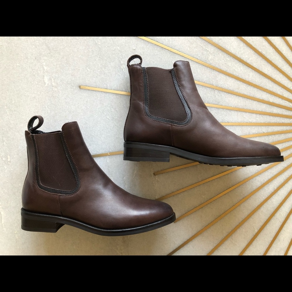 Brand new Thursday Chelsea Boots - 7.5